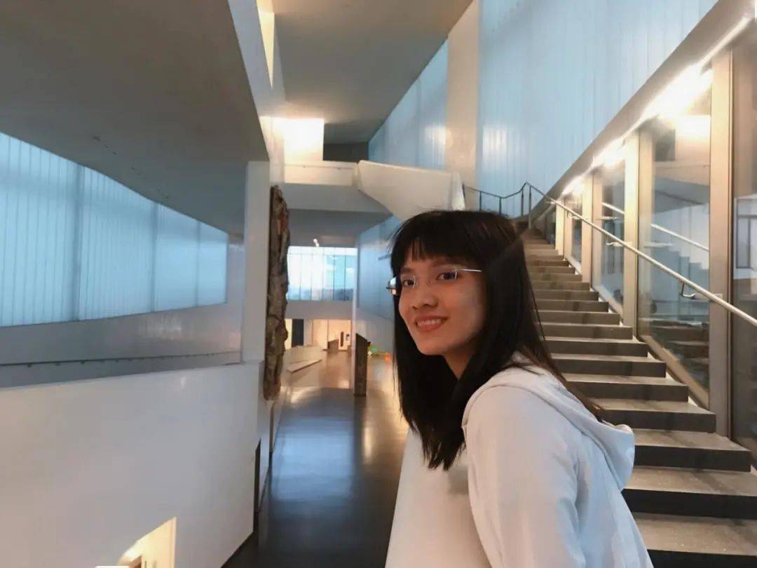 中国老肥妇乱重口的原因浜，探究其背后社会因素，饮食习惯与健康隐患分析