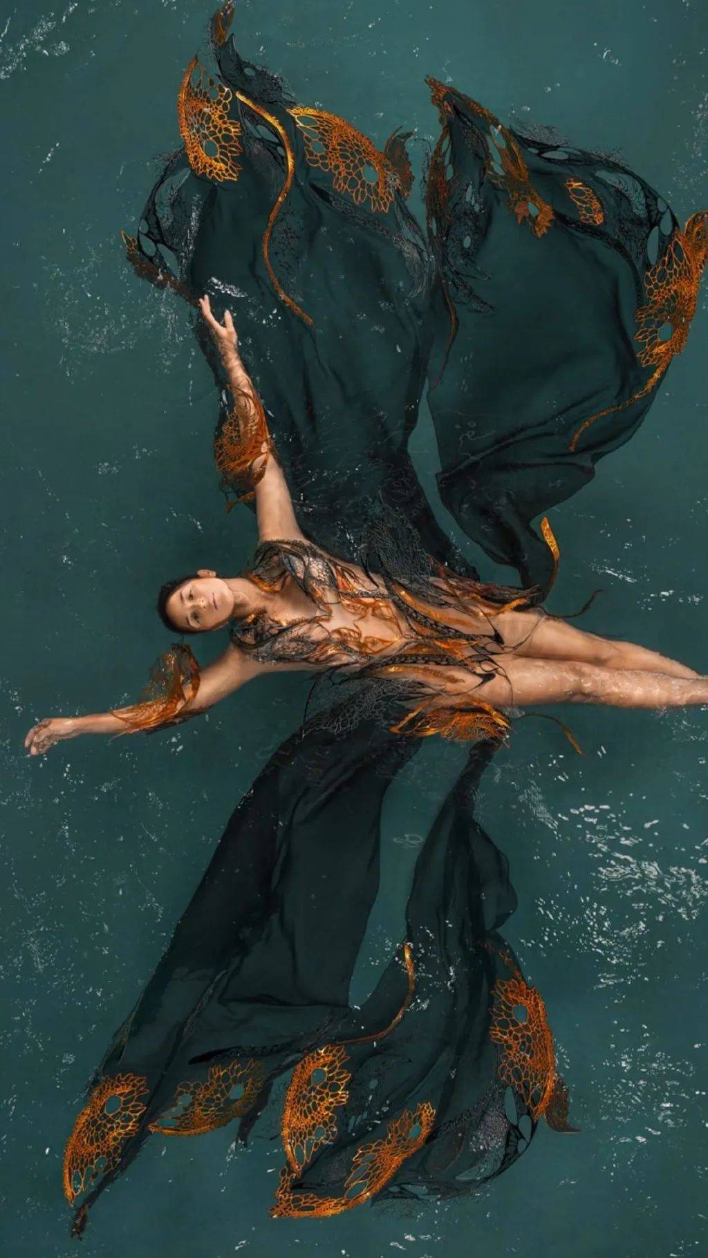 2.性感美女裸体写真，唯美艺术展现，爱欲交织的视觉盛宴