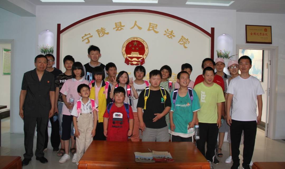 学生做爱毛片免费看浜滨激情热辣校园情侣私密视频