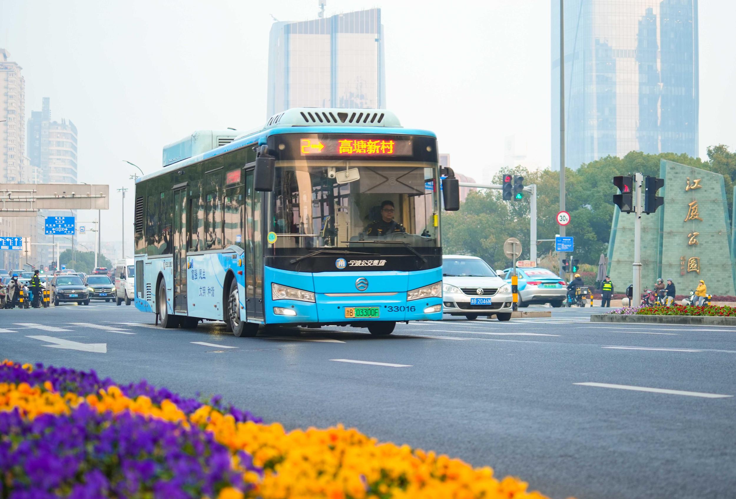 bm48路cc公交车路线优化调整，新增站点，提升通勤效率，便民出行更便捷