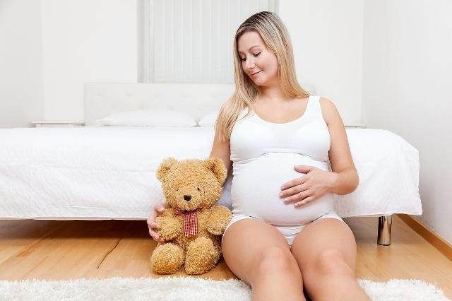 2.俄罗斯大肚子孕妇孕交,孕期健康指南,饮食运动建议,安全护理要点