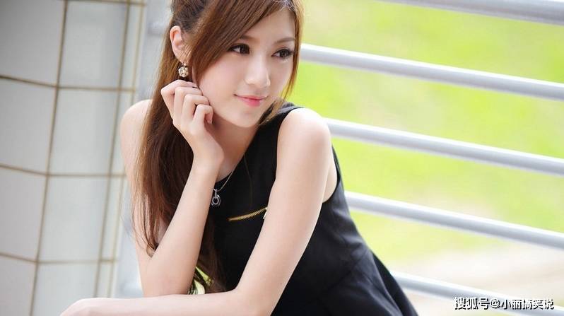 1.色欲五月色婷婷的诱惑与迷情