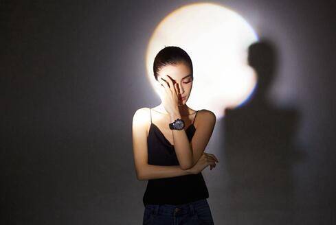 四川女人高潮一级A片真实体验，揭秘四川女性的独特魅力，探索情欲世界的极致快感