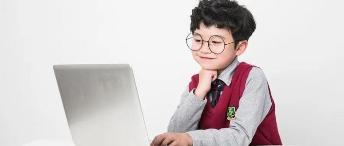 男生困困到男生困困里的青春烦恼与成长蜕变，逗号男生困困的日常，逗号困困少年的逆袭之路