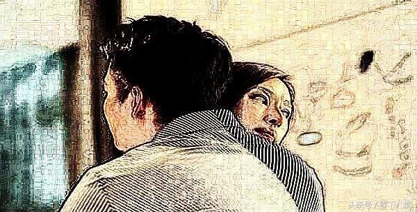 黑人淫女人妻沉沦禁忌之恋，背叛婚姻枷锁，欲望黑夜绽放