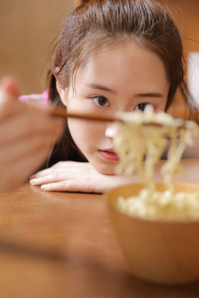人妻精品一区二区三区四区魅力绽放，温柔诱惑，极致体验等你探索