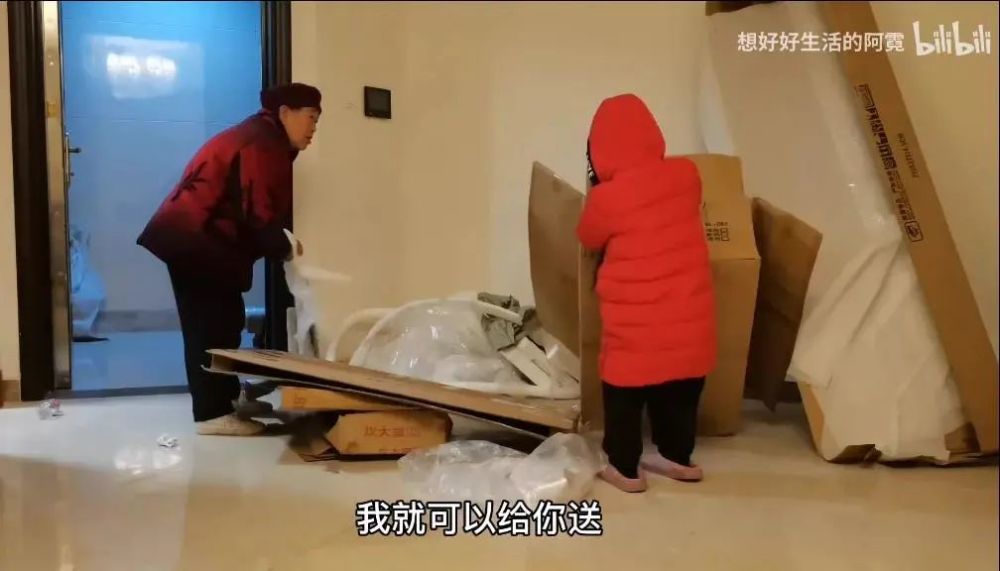 1.四川少妇槡BBBB视频真实生活记录