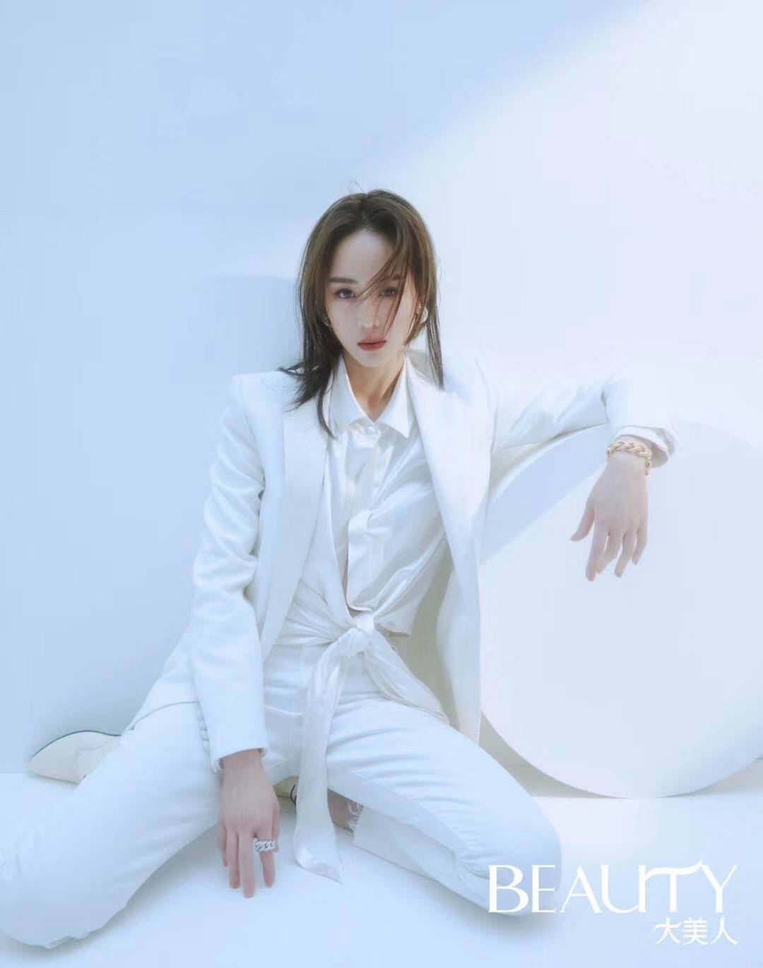 1000部丰满熟女视频合集，精选熟女大片，高清画质在线观看，满足你的所有幻想