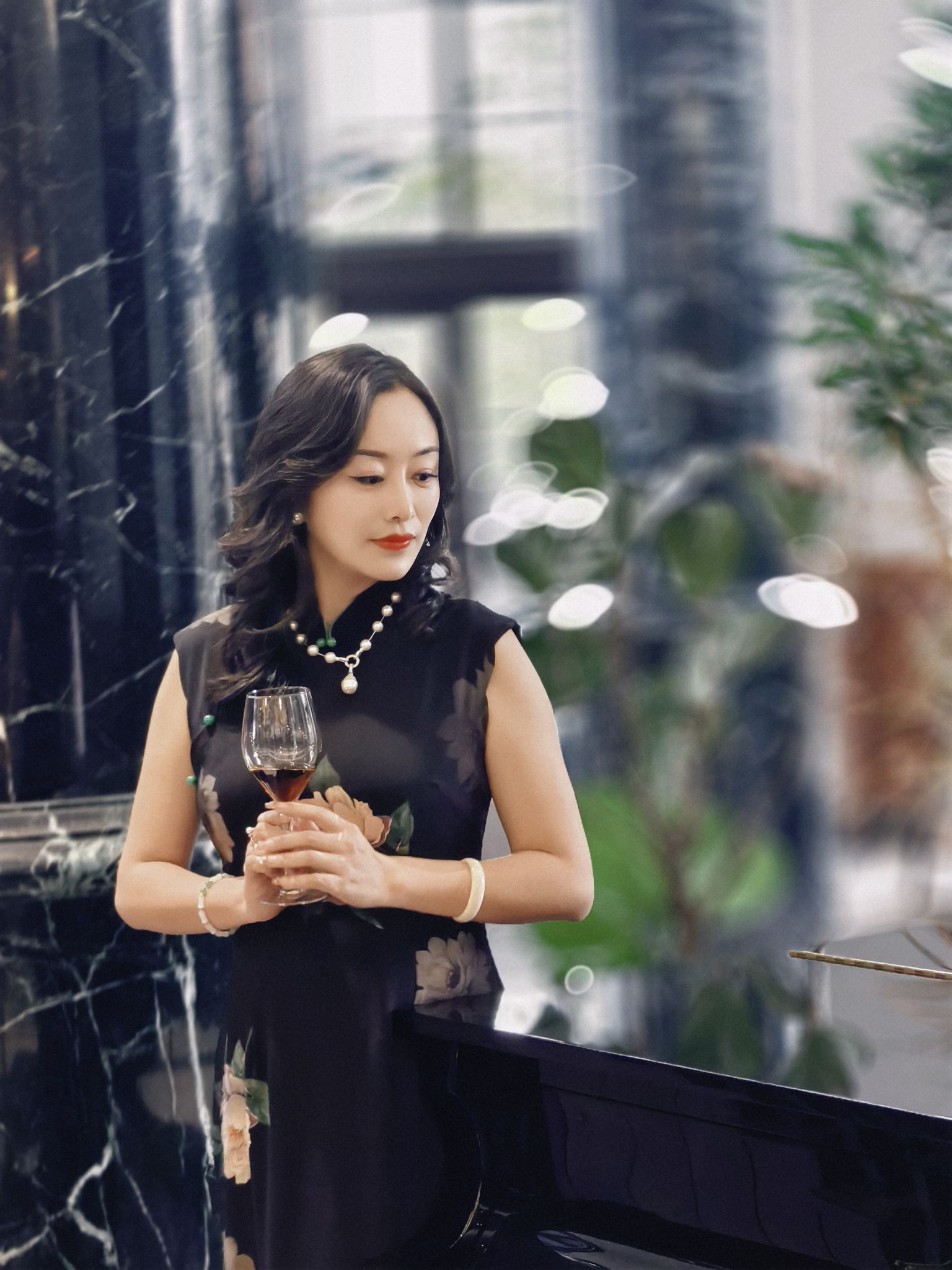1.美洲熟妇40+的优雅生活与时尚魅力