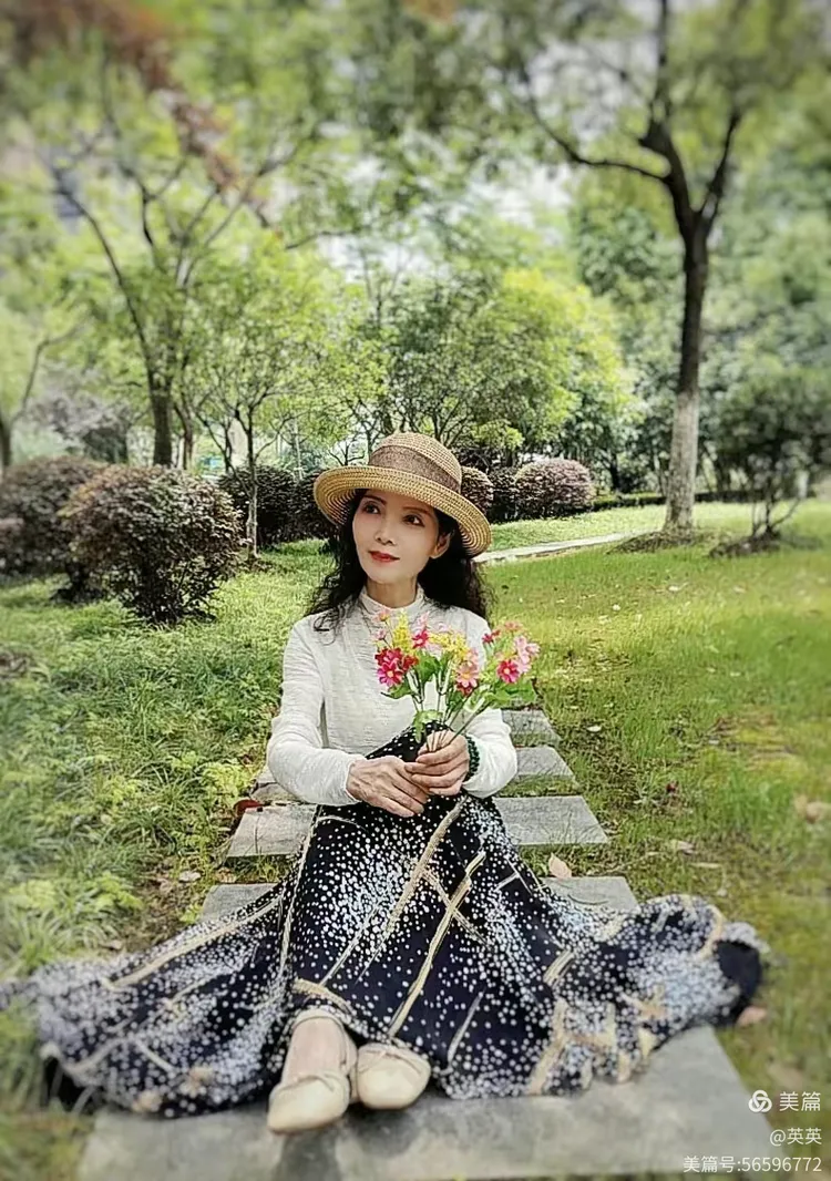 欧美熟妇风韵犹存，欧美老妇优雅依旧，岁月沉淀的成熟魅力