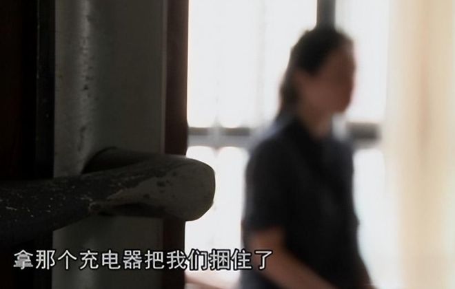 人妻av鲁丝一区隐秘诱惑，深夜独居，禁忌之恋，沉沦欲望深渊