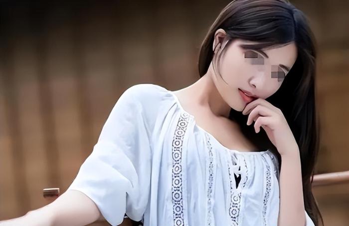 1.少妇偷人引发的家庭风波