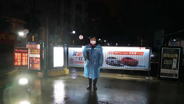 午夜色色色五月天激情绽放，夜生活狂欢，浪漫音乐节震撼来袭