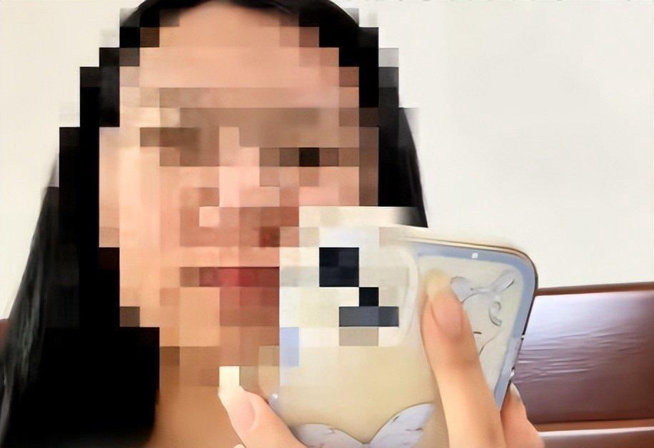 2.国产女学生卖婬一級處女片浜曝光，社会震惊，警方介入调查真相