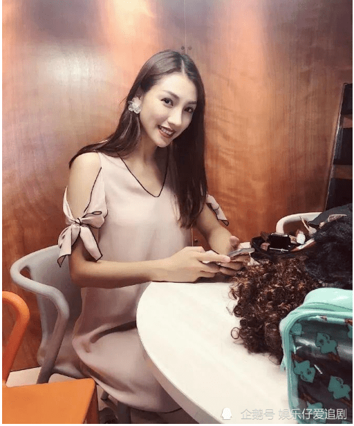 1.强伦少妇A片视频真实偷拍流出