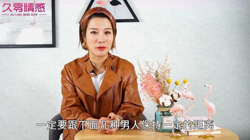 亚洲熟妇乱子伦毛片揭秘，中年女性情感纠葛，家庭伦理背后的欲望与挣扎
