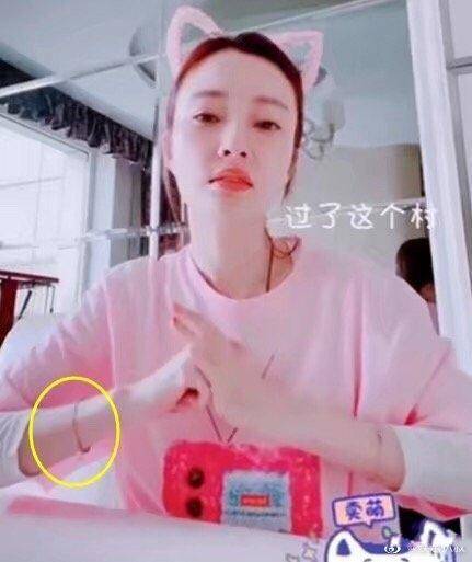 韩国婬乱高潮AAAA片引发热议，观众疯狂追捧，剧情大胆创新，成为年度焦点