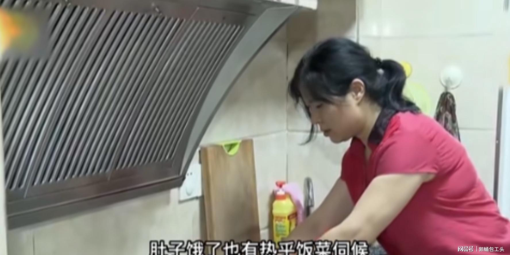 妈妈高潮视频引发热议，真实记录母爱瞬间，网友直呼感动落泪
