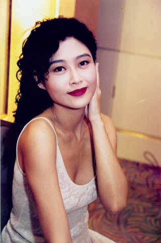 1.苍井空一级婬片A片免费间谍之妻
