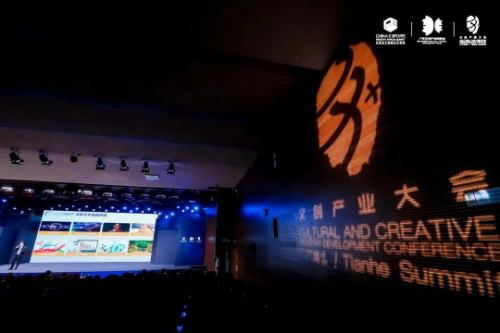Aiss索菲继续突破创新之路引领行业变革，探索未来科技，展现无限可能