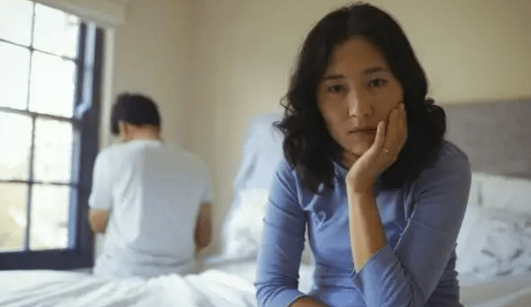 1.乱中年女人AV一区二区情感纠葛