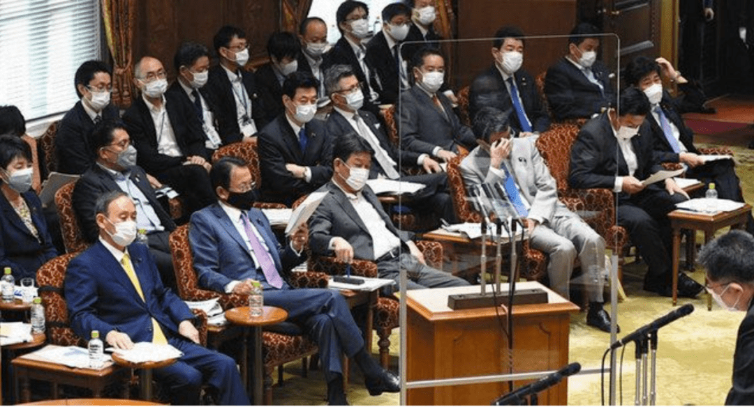 娇小japansex侵犯性欧美引发热议，探讨文化差异与法律边界，关注受害者权益保护