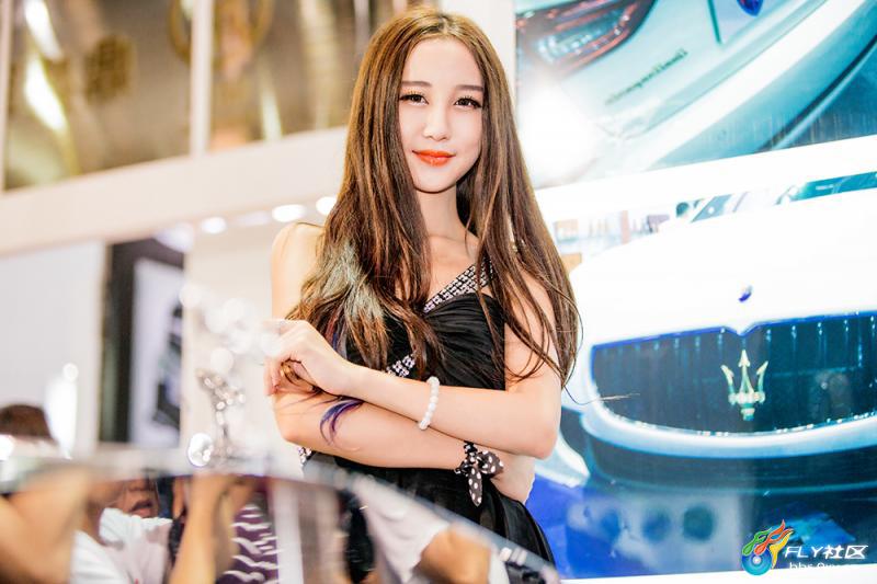 绝美c美女bb惊艳登场，颜值爆表，气质非凡惹人爱