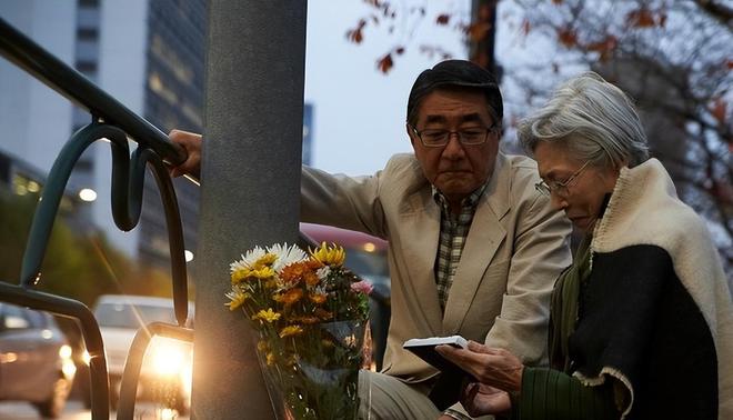 60岁老太婆A级片下载播放指南，高清资源免费获取，最新热门影片推荐