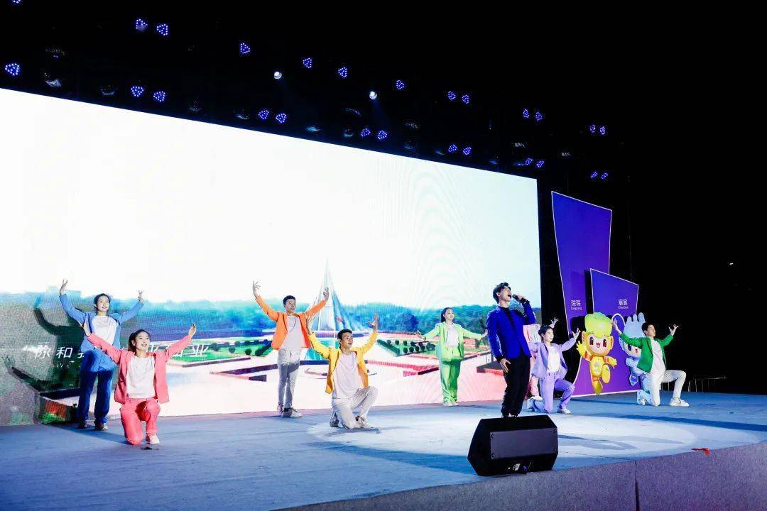 亚洲国产日韩午夜精品，精彩纷呈，不容错过，尽享视觉盛宴