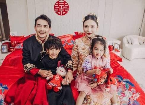 老夫老妻干老B的幸福秘诀，晚年生活更甜蜜，爱情保鲜有妙招