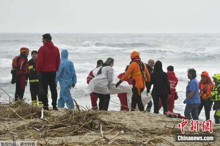 剑鱼台风袭击三亚，沿海居民紧急撤离，防范风暴潮与强降雨