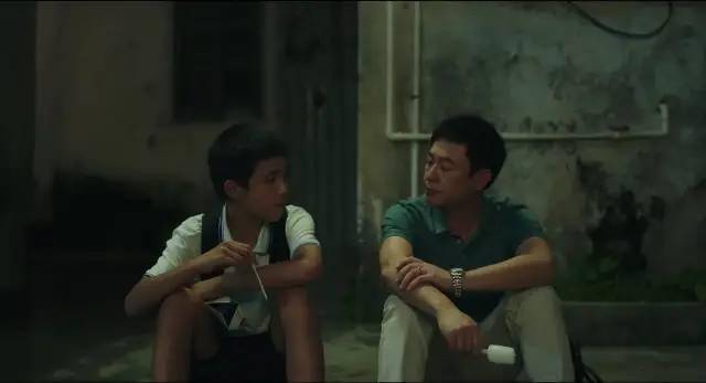 玩弄少妇一级艳片揭秘，禁忌情欲背后的真相，探索成人电影产业的隐秘角落