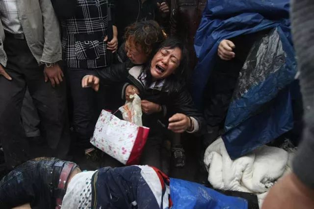女13昨晚我被弄了6次浜的真实经历，细节曝光，令人震惊又心疼