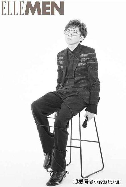 男同男爱故事中的深情与挣扎，探讨现代社会的包容，展现真实情感世界