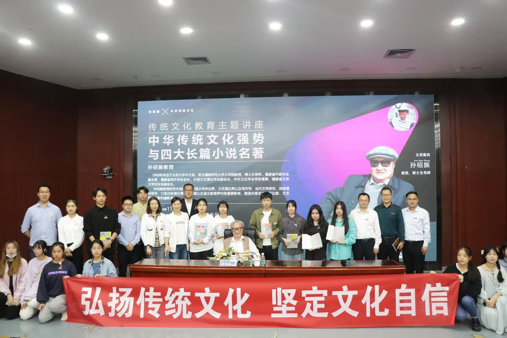 国产亚洲人人崛起之路，探索文化自信，共创美好未来