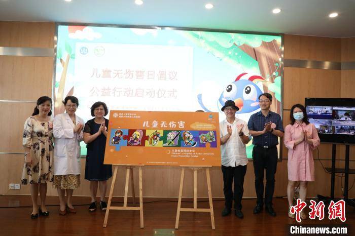 13岁学生粉嫩小泬无遮挡浜引发热议，家长关注校园安全，专家呼吁加强教育保护