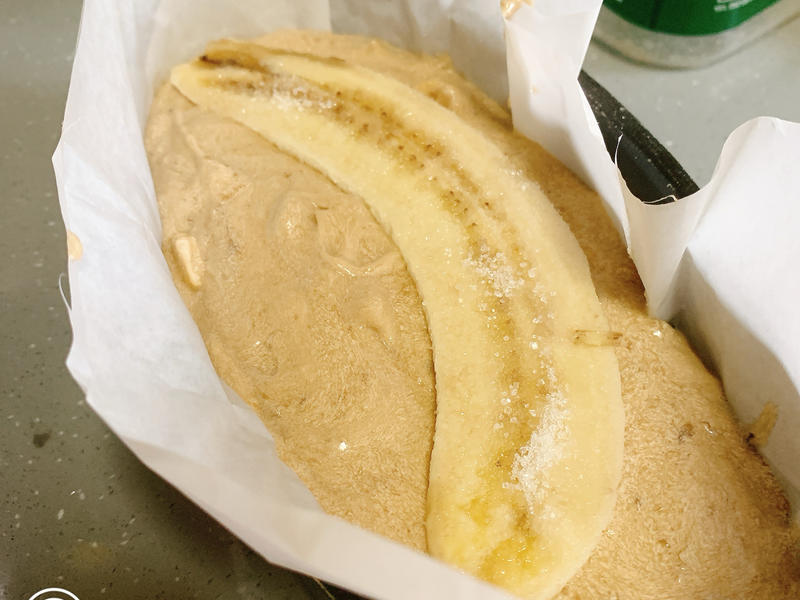 又黄又大又粗又爽的香蕉蛋糕配方，香甜松软口感浓郁，烘焙新手必学，家庭聚会必备甜点