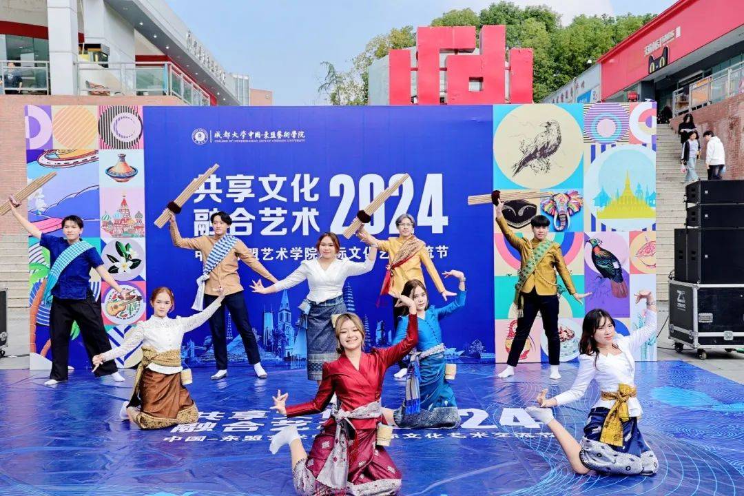 日韩欧美国产凹凸一区精选热门影视，畅享多元文化，探索精彩内容