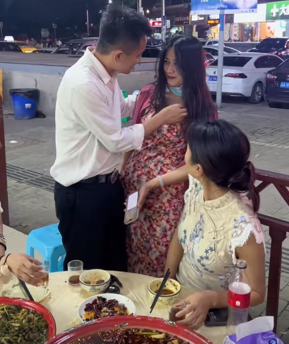 2.男人生日女人同乐，甜蜜时刻，共享浪漫，真爱永恒
