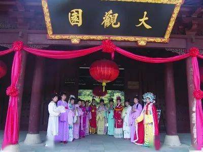 红楼无码揭秘十二金钗命运背后的隐秘真相，探索大观园中不为人知的爱恨情仇，解锁经典新视角