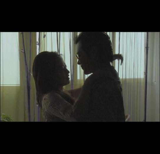 2.色欲久久精品亚洲，极致魅惑体验，沉醉激情之夜，探索欲望秘境