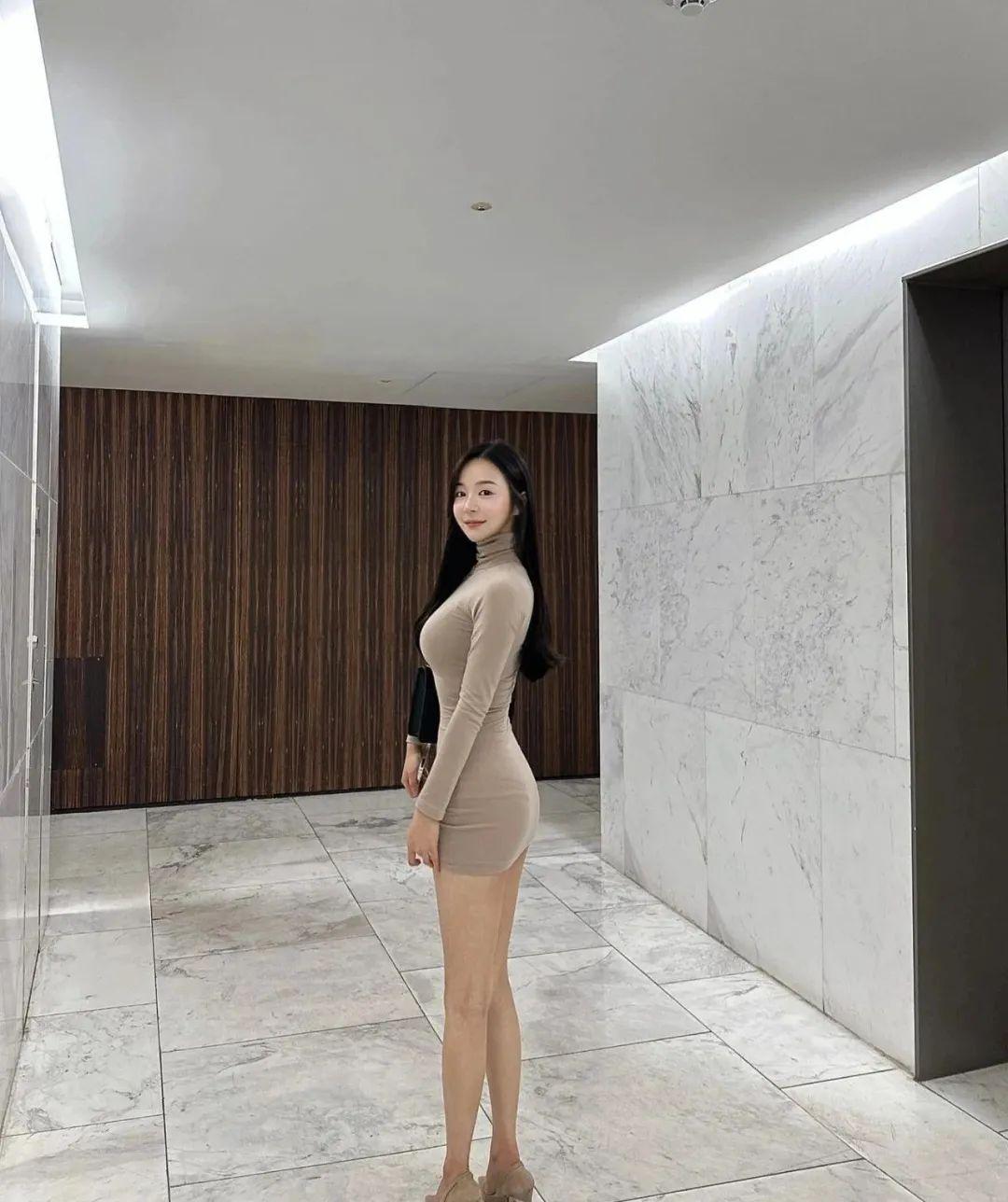 熟女人妻们的诱惑，成熟魅力绽放，人妻风情万种