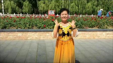 美女又色撩人风情万种，魅力四射惹人醉，性感诱惑无法抵挡