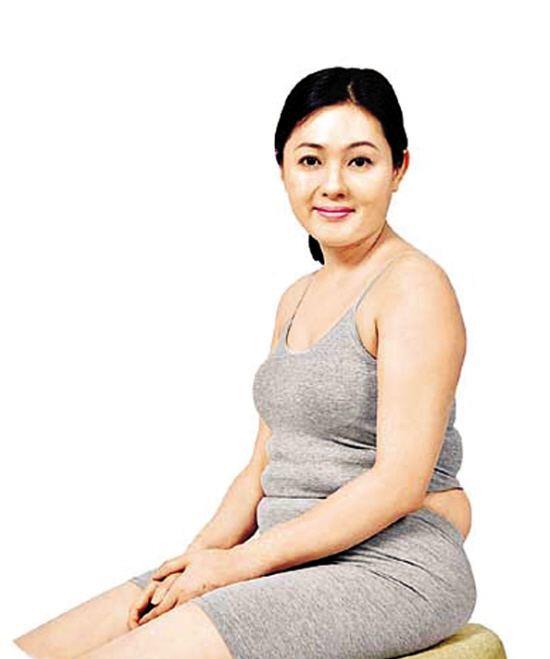 肥婆三级片惊艳全场,搞笑剧情引爆笑点,经典港式幽默再现 肥婆三级片惊艳全场,搞笑剧情引爆笑点,经典港式幽默再现
