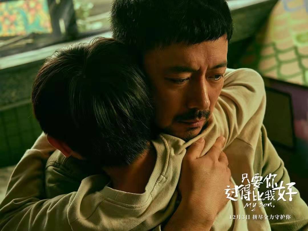 印度熟妇的乡村生活日常，洗衣做饭带孩子，平凡中见真情
