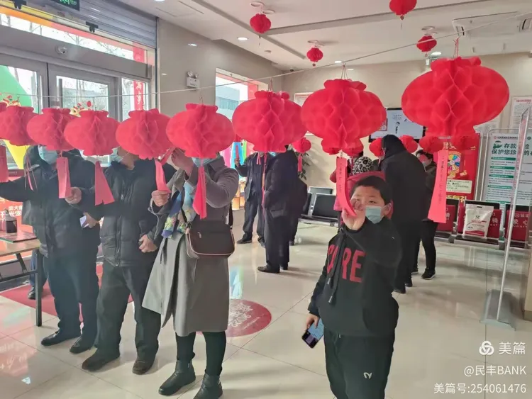中国老奶的智慧传承亚洲老妇的生活故事，岁月沉淀，温情常在