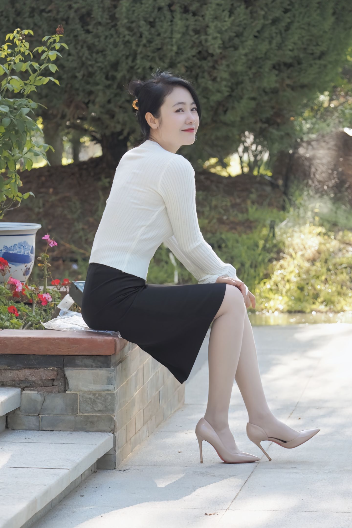 优雅熟妇健康生活分享，精致养生秘诀，焕发年轻光彩