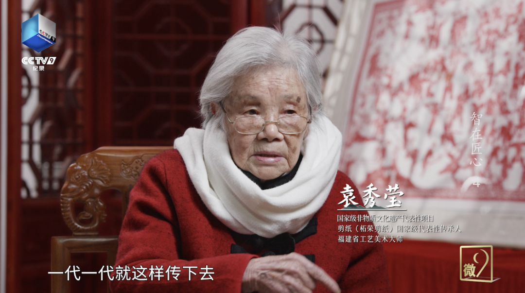 七十路人祖母与六十路人祖母的年龄差异，谁更显年轻，生活态度大不同