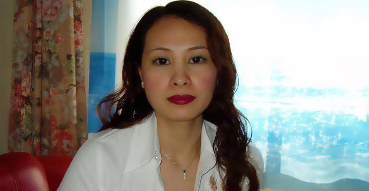 丰满的老女人伦理HD浜探讨中年女性魅力，电影剧情深度解析，情感与伦理交织