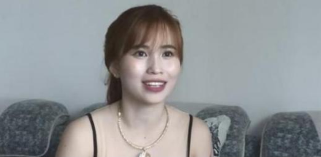 1.寂寞少妇出国独闯异国他乡